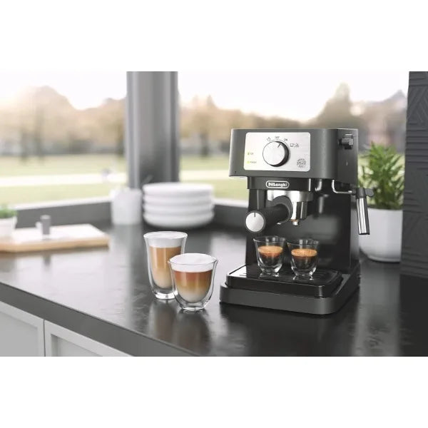 De'Longhi Stilosa Manual Espresso Machine, Latte & Cappuccino Maker, 15 Bar Pump Pressure + Milk Frother Steam Wand